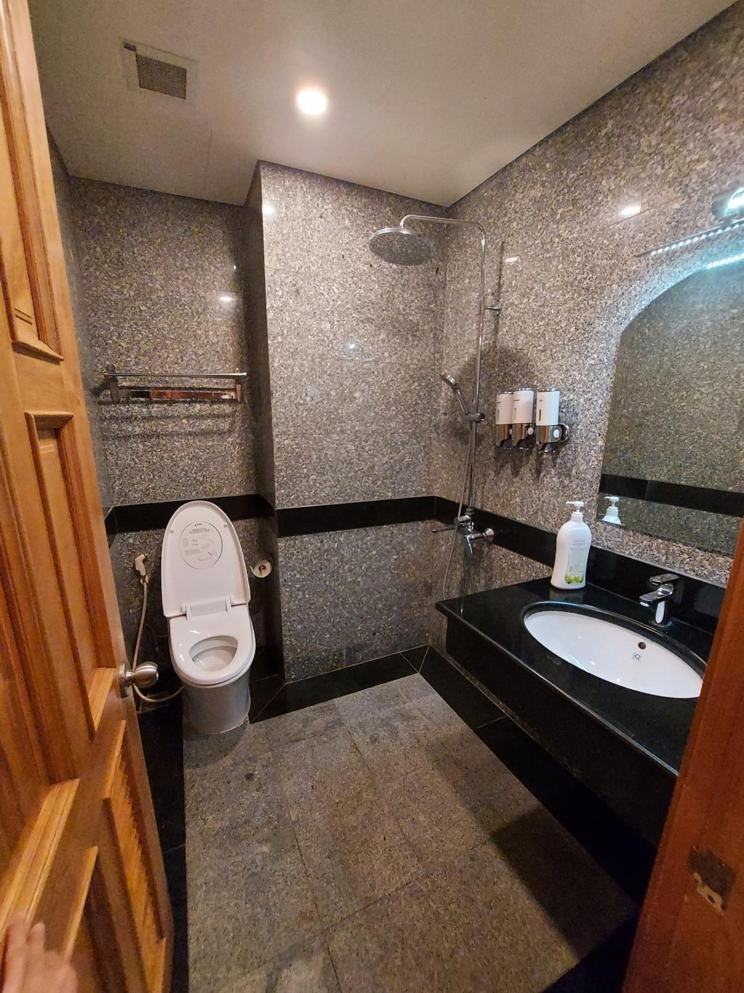 Twins Hotel TP. Hồ Chí Minh Ngoại thất bức ảnh